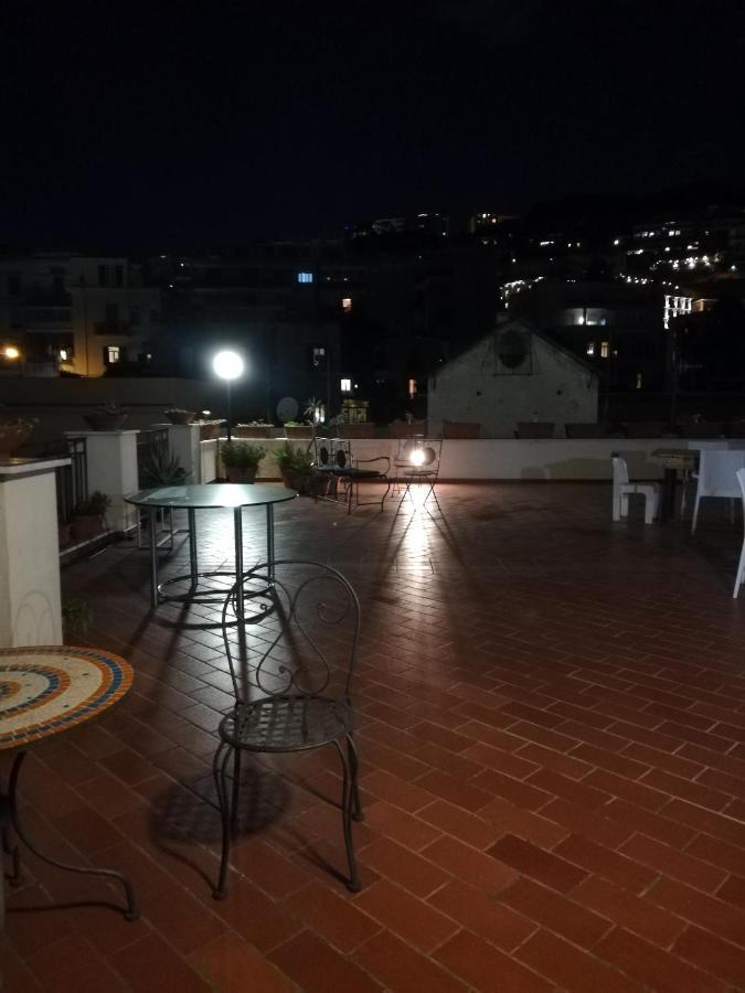 Le Terrazze A Mergellina Nápoly Kültér fotó
